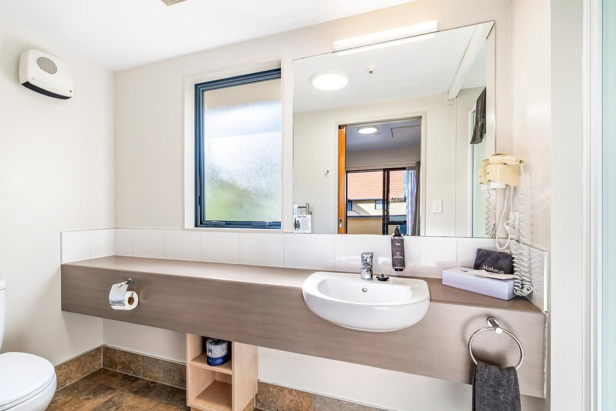 Bella Vista Motel วานกาไร ภายนอก รูปภาพ